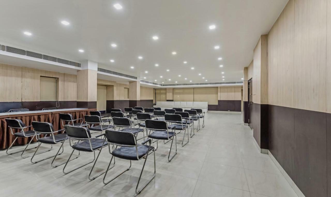 فندق Oyo 3811 Geetanjali Regency كولكاتا المظهر الخارجي الصورة